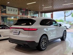 Porsche 2019 Cayenne 3.0T - ფოტო 4