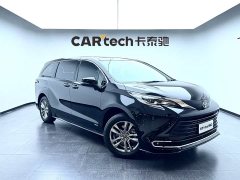 Toyota Sienna 2.5L Hybrid Comfort Edition - ფოტო 3