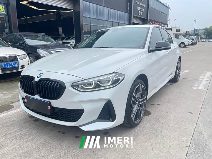 BMW 1 Series 125i M Sport Night Edition - ავტომობილი ჩინეთიდან