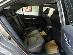 Toyota Camry Hybrid 2.5L HGVP Leading Edition - ფოტო 12