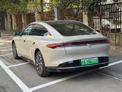 Buick L7 EREV Edition - ფოტო 3