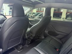 Tesla Model Y Rear-Wheel Drive - ფოტო 12