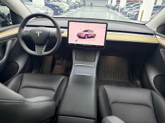 Tesla Model Y Rear-Wheel Drive - ფოტო 8