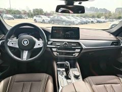BMW 5 Series 530Li Premier M Sport Package - ფოტო 5