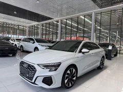 Audi A3 A3L Limousine 35 TFSI Fashion Sport - ფოტო 1
