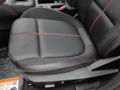 Ford Focus Sedan EcoBoost 180 Automatic ST Line - ფოტო 20
