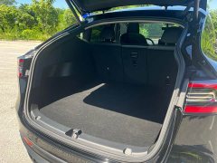 Tesla Model Y Standard Range RWD - ფოტო 10