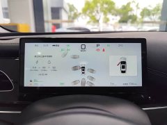 BYD Dolphin 06 DM-i Smart Drive 120KM Deluxe - ფოტო 10
