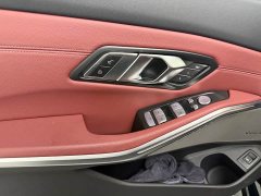 BMW 3 Series 330Li M Sport Night Edition Package - ფოტო 3