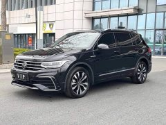 Volkswagen Tiguan L 330TSI Automatic FWD R-Line Comfort Edition - ფოტო 1