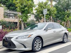 Lexus ES 2020 300h Excellence - ფოტო 2