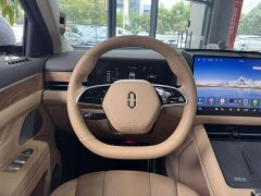 AITO Wenjie M7 2024 1.5T Intelligent Driving AWD Max 6-Seater - ფოტო 12