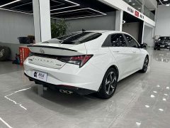 Hyundai Elantra 240TGDi DCT LUX Luxury Edition - ფოტო 4