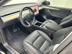 Tesla Model Y 2022 Facelift Rear-Wheel Drive - ფოტო 4