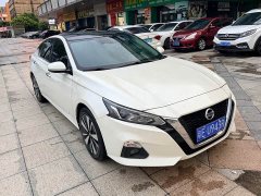 Nissan Teana 2021 2.0L XL Comfort - ფოტო 3