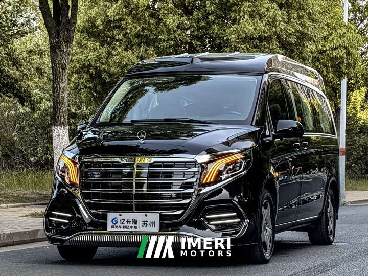 Audi V-Class 2.0T H7