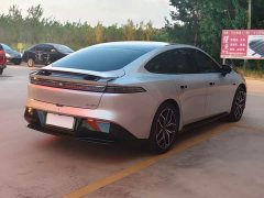 Dongfeng eπ007 Pure Electric 565 AWD Max Pilot Edition - ფოტო 8