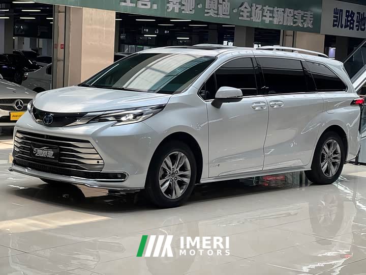 Toyota Sienna 2.5L Hybrid Comfort Edition - ავტომობილი ჩინეთიდან