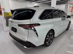 Toyota Grevias 2.5L Hybrid Premium Plus Edition - ფოტო 9