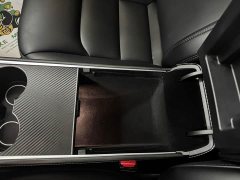 Tesla Model Y Rear-Wheel Drive - ფოტო 17