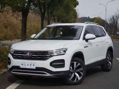 Volkswagen Taos 330TSI FWD Luxury Smart Connect Edition - ფოტო 3