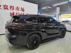 Toyota Highlander 2023 2.5L Intelligent Hybrid AWD Knight Edition 7-Seater - ფოტო 6