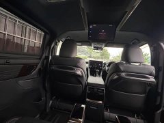 Toyota Alphard Hybrid 2.5L Premium Gold Edition - ფოტო 8
