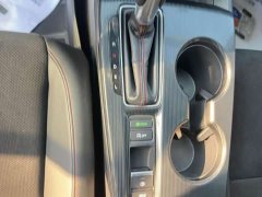 Honda Civic Hatchback 240 Turbo CVT Peak Edition - ფოტო 10