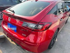 Honda Civic Hatchback 240 Turbo CVT Peak Edition - ფოტო 4