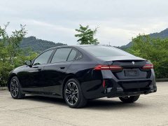 BMW 5 Series 2026 530Li Premier Luxury Package - ფოტო 5