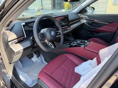 BMW 5 Series 530Li Luxury M Sport Package - ფოტო 5