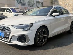 Audi A3 A3L Limousine 35 TFSI Fashion Sport - ფოტო 1