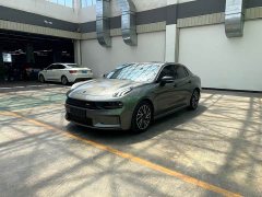 Lynk & Co 03 1.5TD DCTPro Edition - ფოტო 1