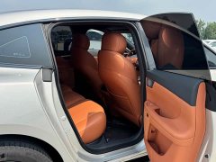 Dongfeng eπ007 Pure Electric 565 AWD Max Pilot Edition - ფოტო 12
