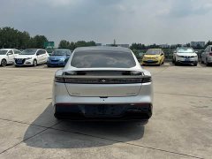 Dongfeng eπ007 Pure Electric 565 AWD Max Pilot Edition - ფოტო 6