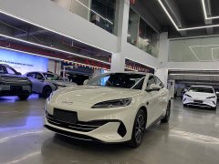 BYD Dolphin 06 DM-i Smart Drive 120KM Premium Edition - ფოტო 1