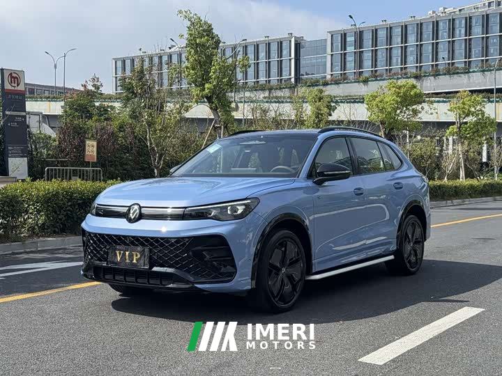 Volkswagen Tiguan L PRO 380TSI AWD R-Line Premium Edition