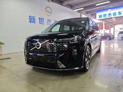 Volvo EM90 2025 Ultra Six-Seater - ფოტო 1