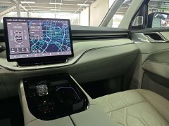 Volvo EM90 2025 Ultra Six-Seater - ფოტო 12