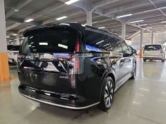 Volvo EM90 2025 Ultra Six-Seater - ფოტო 13
