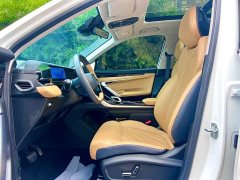 Geely Boyue L 1.5TD DCT Luxury - ფოტო 10