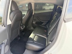 Tesla Model Y Long Range All-Wheel Drive - ფოტო 5