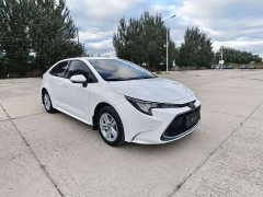 Toyota Corolla 2022 1.8L CVT Luxury - ფოტო 1