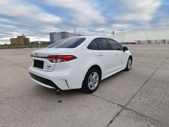 Toyota Corolla 2022 1.8L CVT Luxury - ფოტო 4