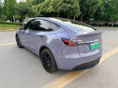 Tesla Model Y Standard Range RWD - ფოტო 8