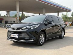 Toyota Sienna 2024 2.5L Hybrid AWD Premium - ფოტო 1