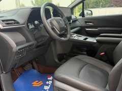 Toyota Sienna 2024 2.5L Hybrid AWD Premium - ფოტო 10