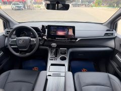 Toyota Sienna 2024 2.5L Hybrid AWD Premium - ფოტო 12