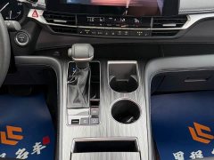 Toyota Sienna 2024 2.5L Hybrid AWD Premium - ფოტო 13