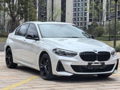 BMW 1 Series 125i M Sport Night Edition - ფოტო 3